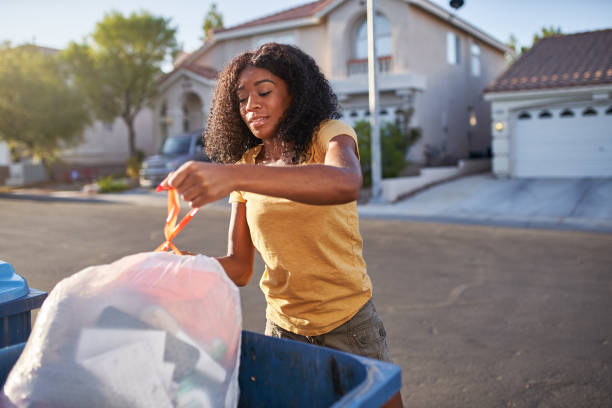 Best Construction Debris Removal  in West Hattiesburg, MS